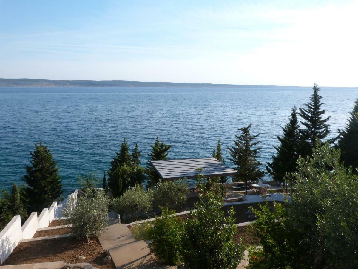 Maria Apartments Starigrad Paklenica Bagian luar foto