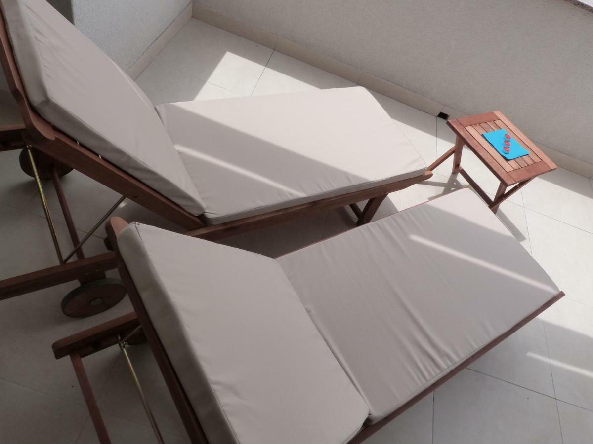 Maria Apartments Starigrad Paklenica Bagian luar foto