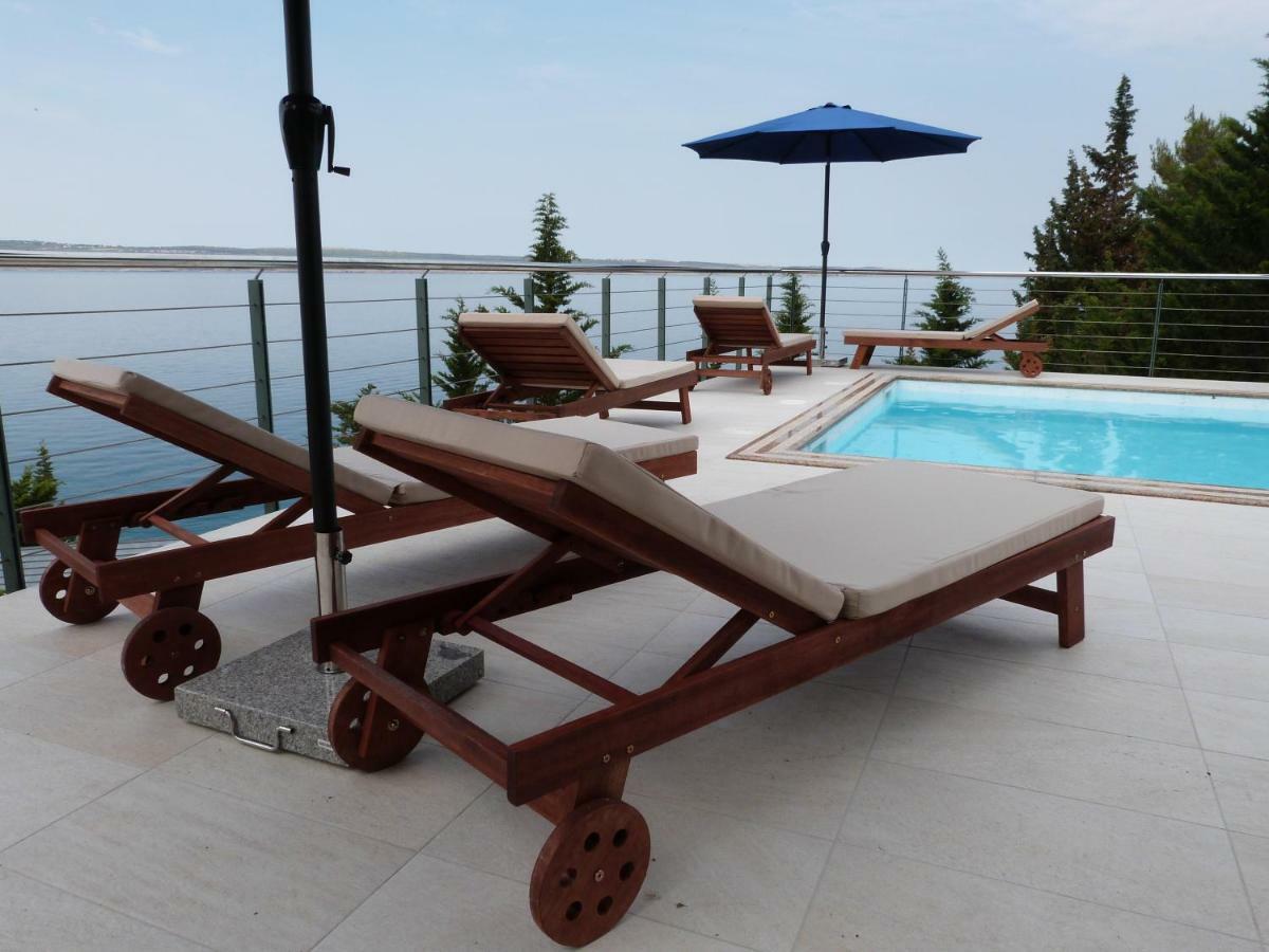Maria Apartments Starigrad Paklenica Bagian luar foto