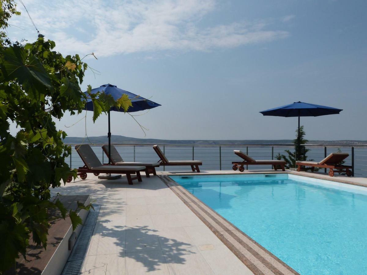 Maria Apartments Starigrad Paklenica Bagian luar foto