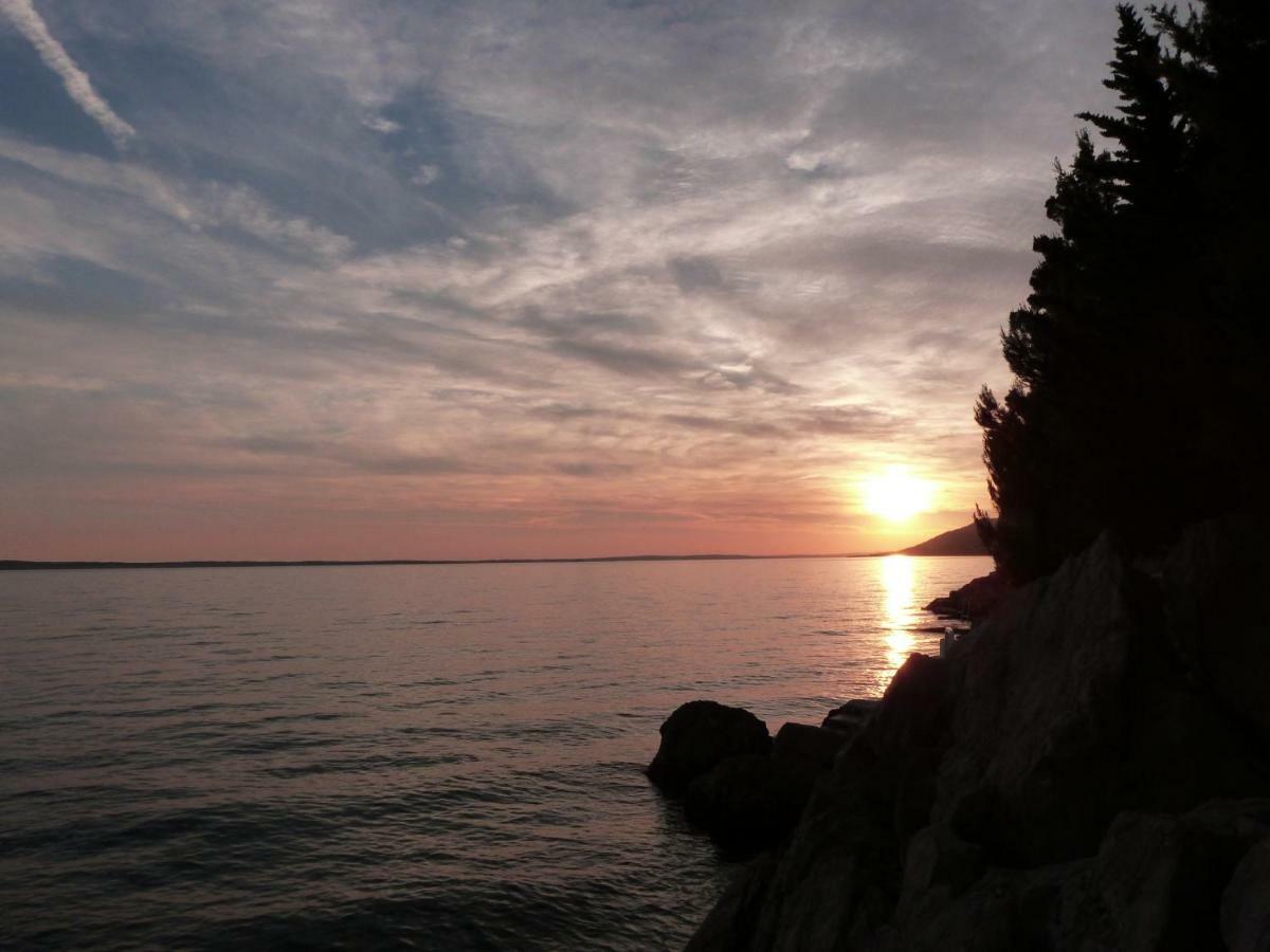 Maria Apartments Starigrad Paklenica Bagian luar foto