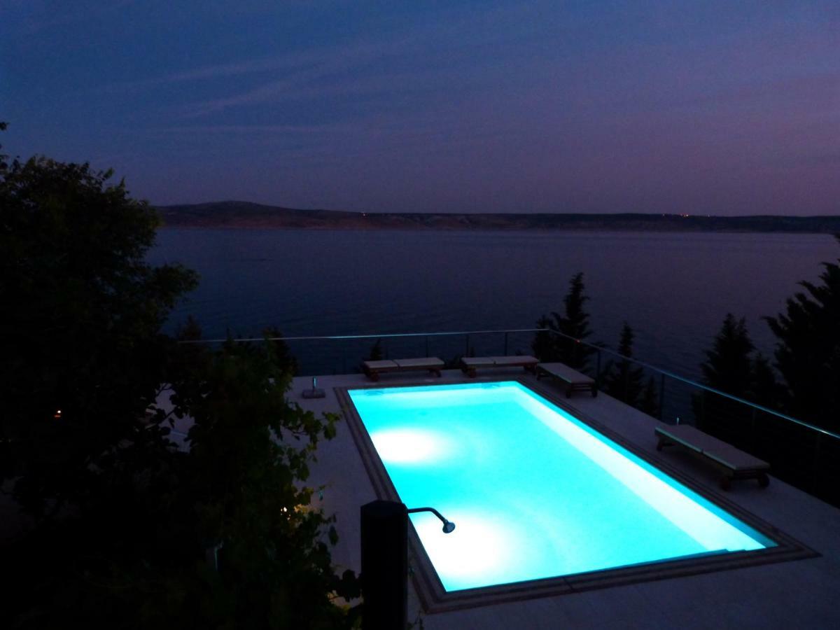 Maria Apartments Starigrad Paklenica Bagian luar foto